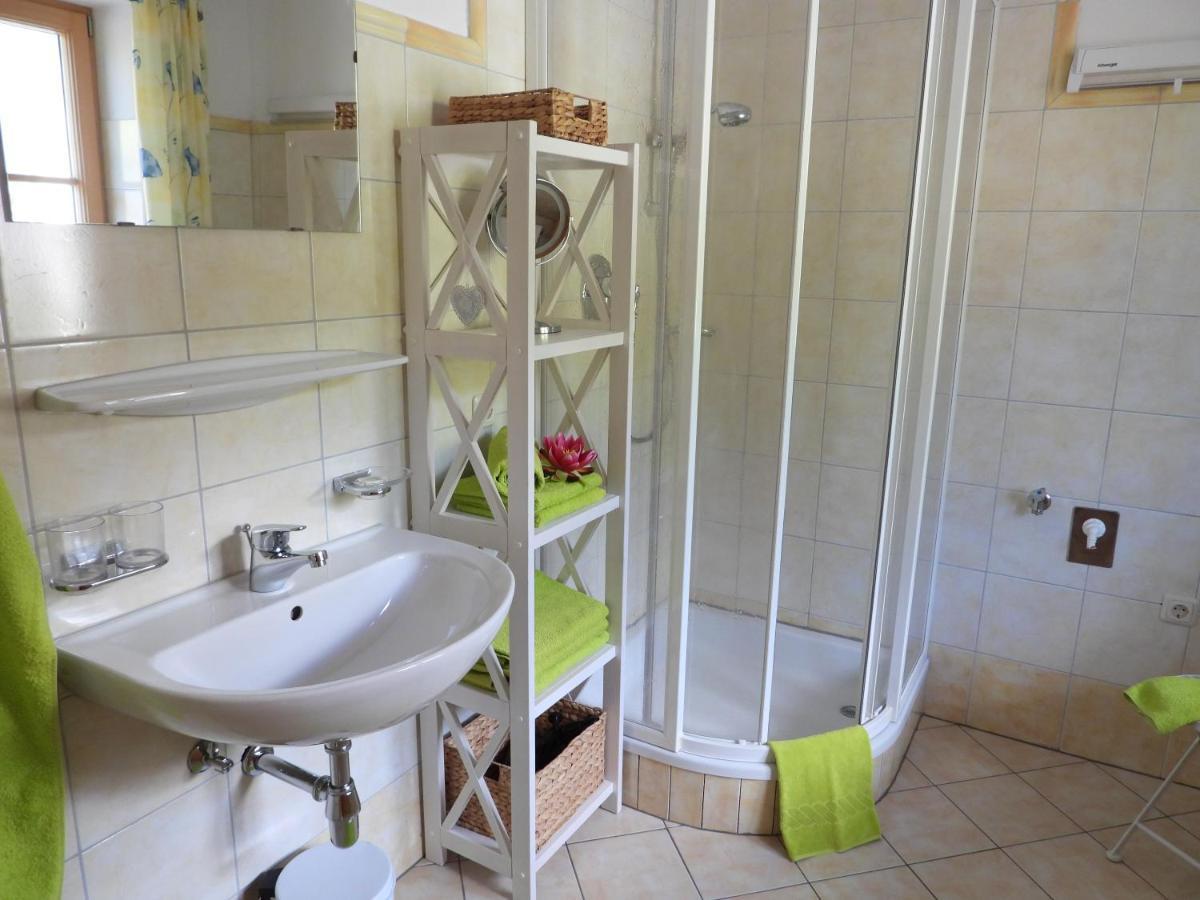 Appartement Bio-Bauernhof Einberghof à Pfarrwerfen Extérieur photo