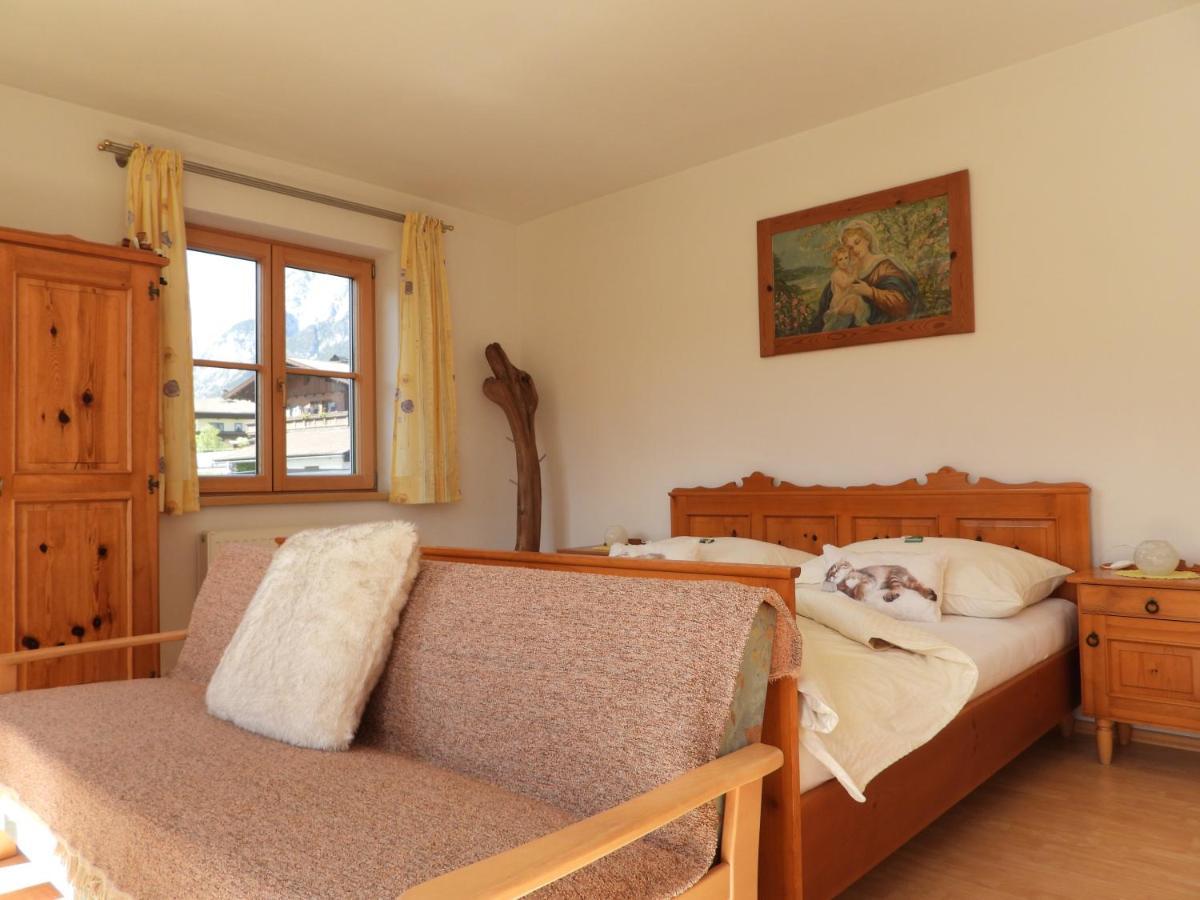 Appartement Bio-Bauernhof Einberghof à Pfarrwerfen Extérieur photo