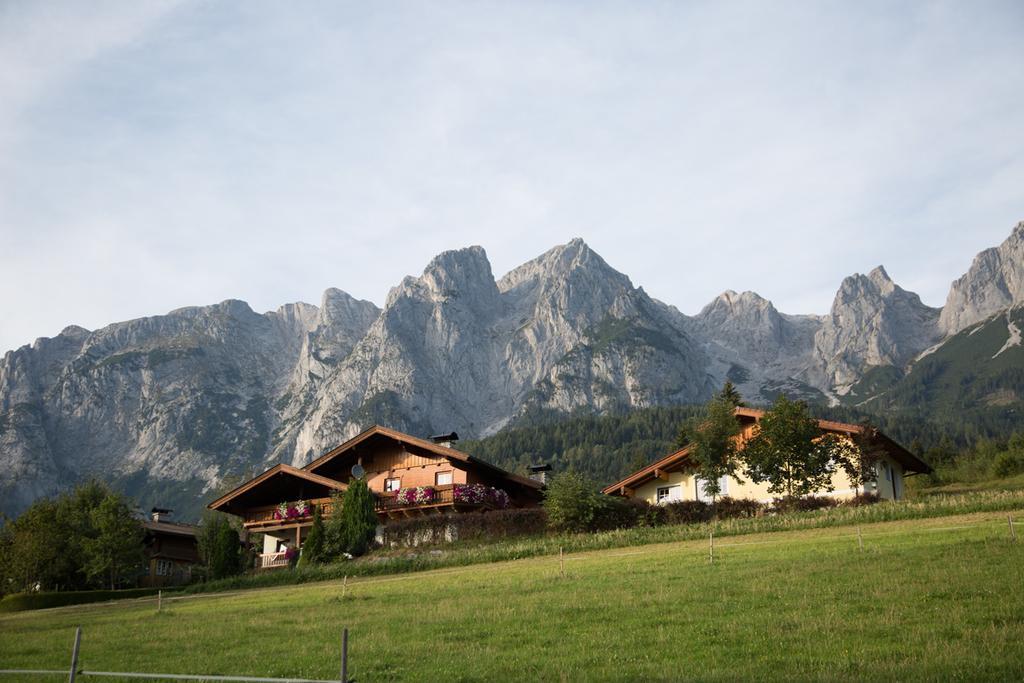 Appartement Bio-Bauernhof Einberghof à Pfarrwerfen Extérieur photo
